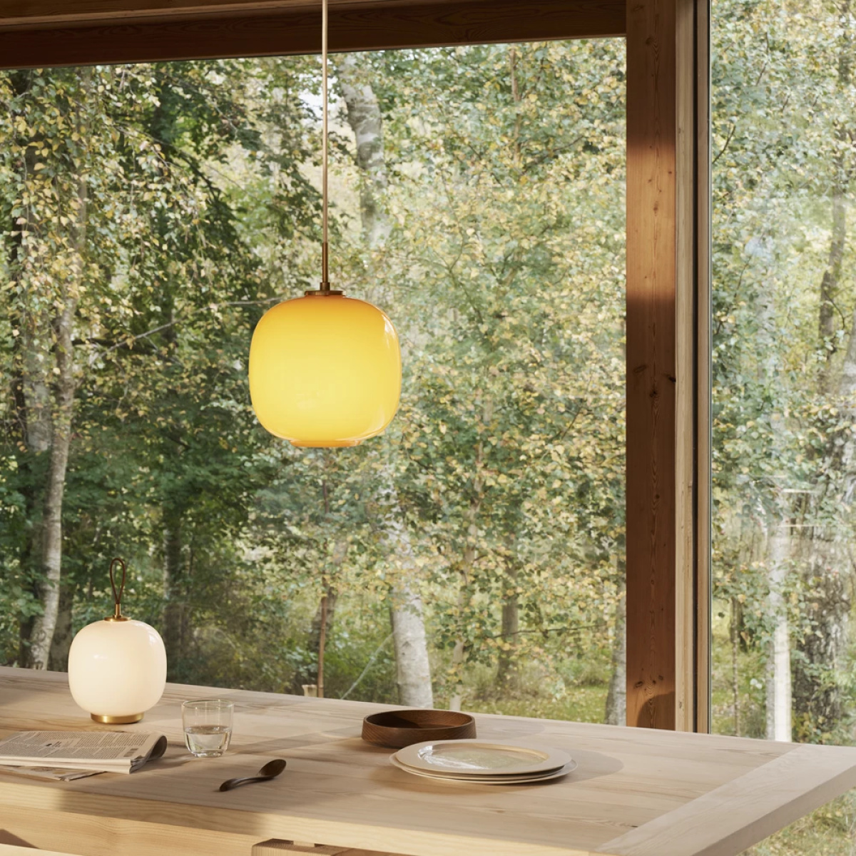 Louis Poulsen VL 45 Radiohus pendel ø175 Amber – Møbler & Miljø