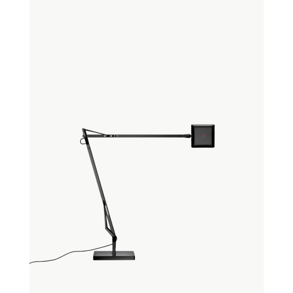 Flos Kelvin Edge Bordlampe, svart