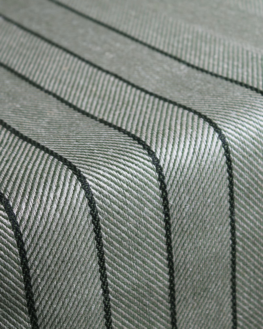 mosegrønn med svart stripe Klässbols Gärdet løper, mosegrønn med svart stripe - Bilde 1